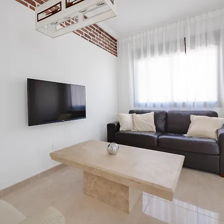 아파트 Penthouse Royal Park 카보 로치